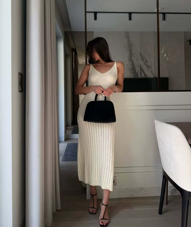 Knit Sleeveless Midi Dress