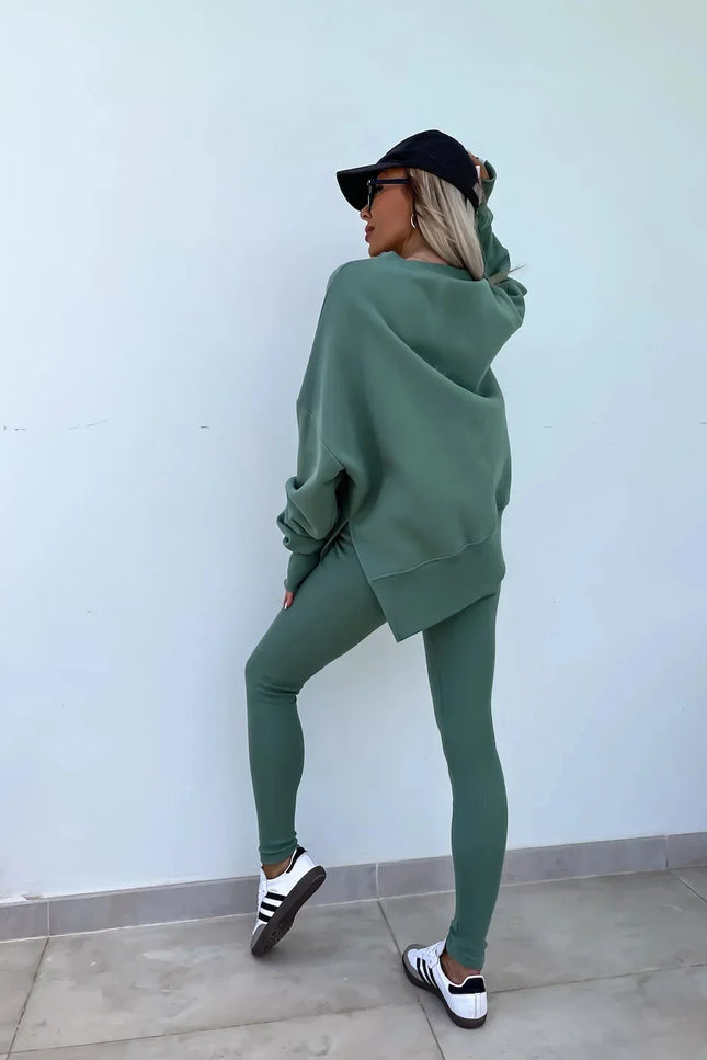 Two-Piece Knitted Lounge Set - Green