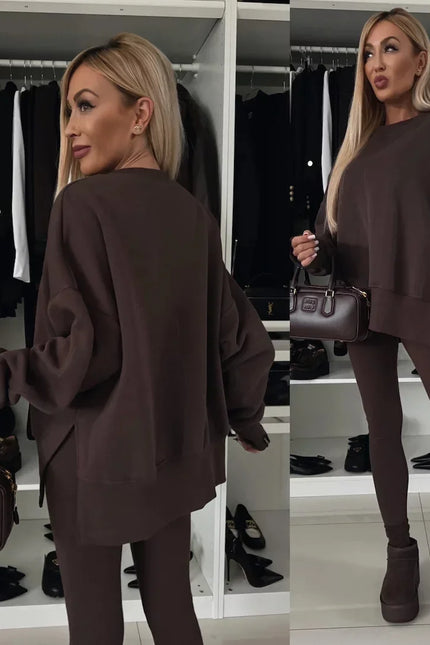 Two-Piece Knitted Lounge Set - Brown