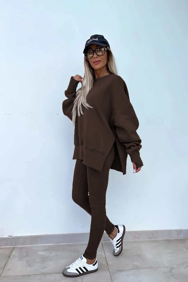 Two-Piece Knitted Lounge Set - Brown