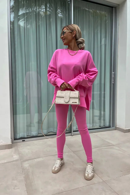 Two-Piece Knitted Lounge Set - Pink