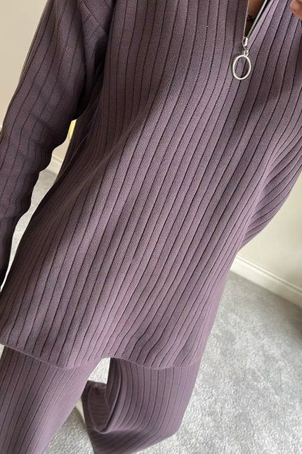 Ribbed Knit Two-Piece Set with Zipper Detail